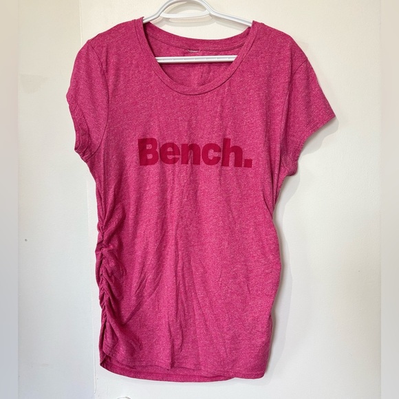 🎉3/20$🎉 Bench Heathered Pink Logo Tee - Size XL - Picture 1 of 5